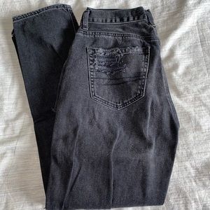 Black distressed mom jeans